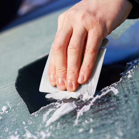 compact-ice-scraper - Image 3